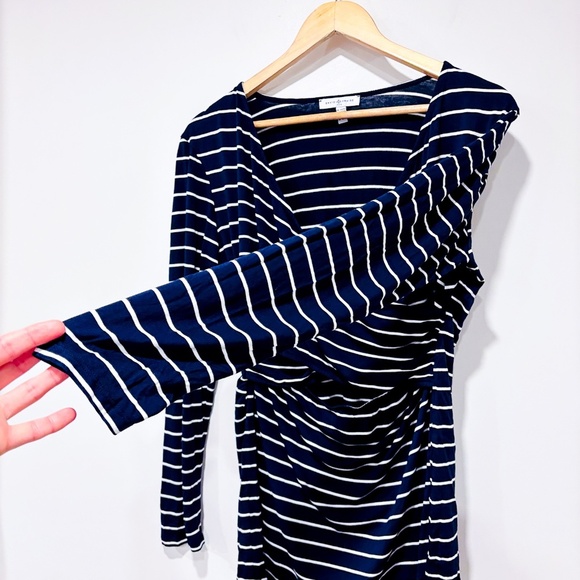 🌼NWOT🌼 ENVIE DE FRAISE Navy striped maternity nursing top | Size 12/14 * - Picture 5 of 8